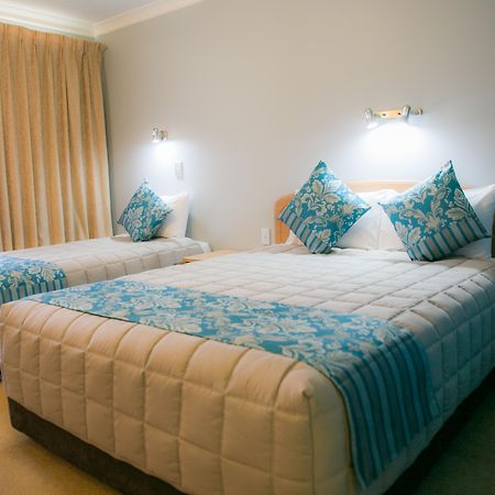 Gosford Palms Motor Inn Экстерьер фото