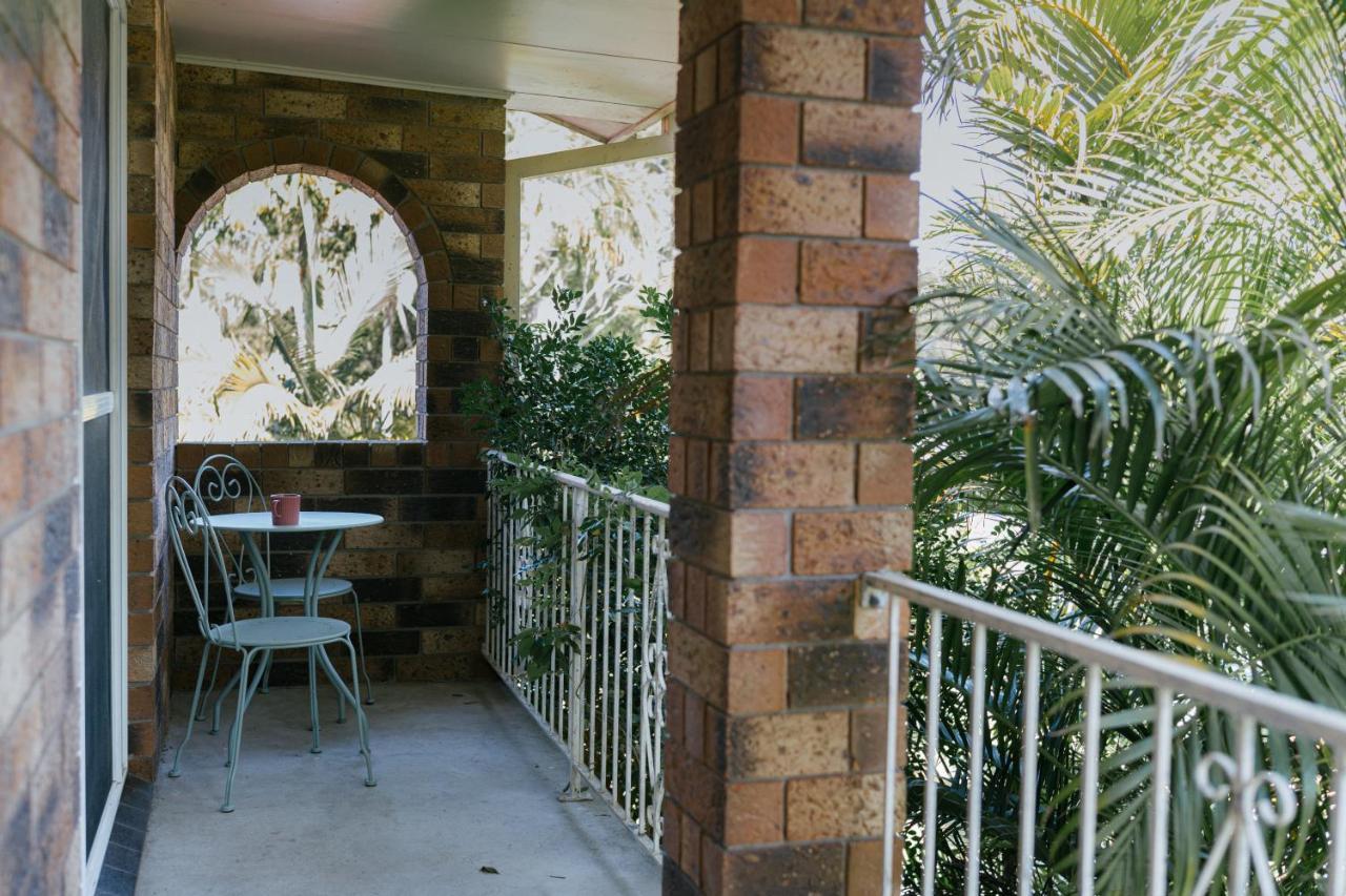 Gosford Palms Motor Inn Экстерьер фото